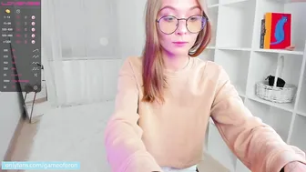 game__of__porn Busty wench