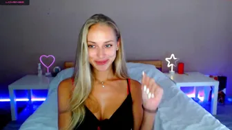 gimmelove77 Adult blonde