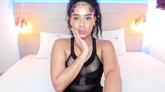 elisa_lee asshole queen caresses intimate places