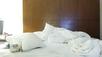 texaspartycouple scoring bitch fucks herself with a dildo