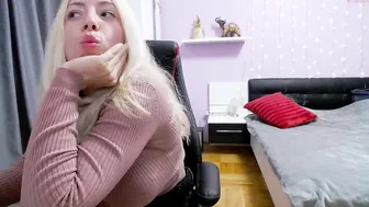 pam___beautiful Adorable bitch