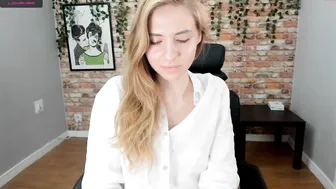 saskiadragon_ vicious quill chatting in free chat