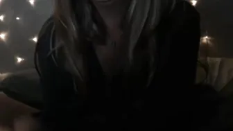 reneejax erotic dance and a good suction dildos from a blonde female