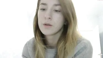 raspberr pleasant babe touches sexual lips with fingers