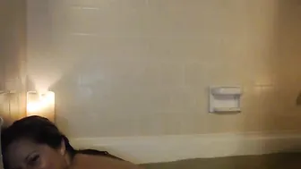 reneejax mature aunt with big tits fucks pussy