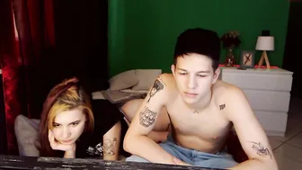 kira_kiro lustful mare fucks both holes