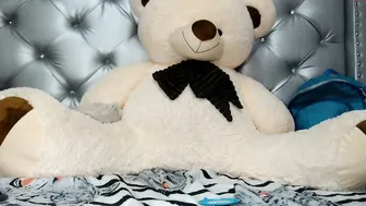 mara_senxual nude swell rubs the vagina