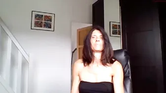 lilyofthevalley cute posing in fries