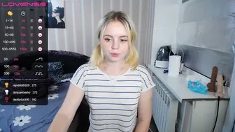 leo_tina Luxurious bitch