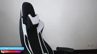 judyqeen busty woman mandrids cap