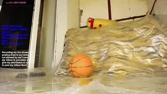 wet_wet_dreams Fan of pink