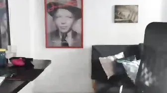 nymphocpl3 Busty beauty fucks her cap