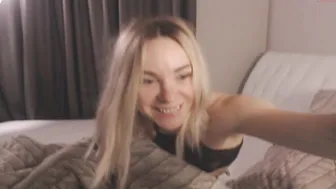 juliaiva Mature slut shines juicy booty