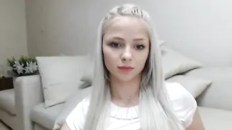 innocent_doll1 Busty chick gets naked