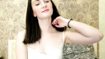 finger_monkey Excellent body gives pussy