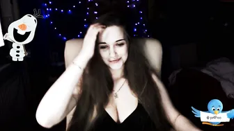 ps4pro Shy teen masturbates pussy with sex toy