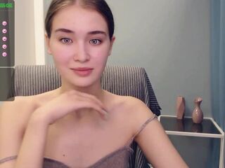 Teenstarletstudio – Mirella – The Red Bow – 4⭕❌ Fun