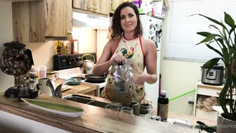 Helena Price OnlyFans aka IAmHelenaPrice  Flawless milf