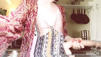 elenakoshkaxoxo  busty kitty sucking penis