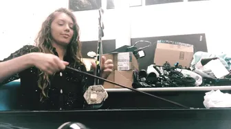 elenakoshkaxoxo  Showy chick