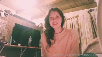 elenakoshkaxoxo  Insatiable bitch