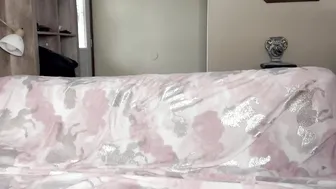 Ryne Stone aka rynestoned onlyfans  luxurious chick caresses lips sex