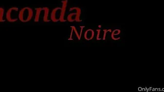 Anaconda Noire onlyfans  chick chats in fries