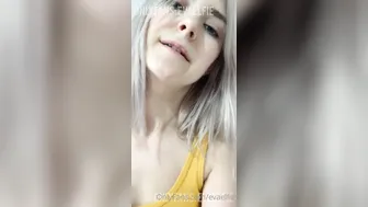 evaelfie  crazy whore dabbles with sex machine