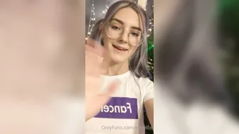 evaelfie  Obstinate slut