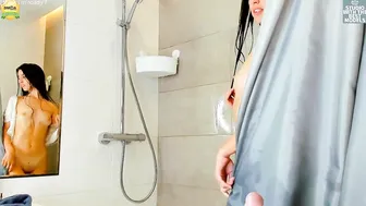 coy_amina masturbating and playing with her pussy