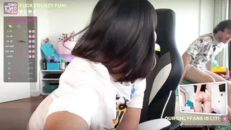 obokozu imposing mare jerks off both holes