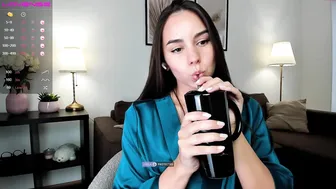 intrigueeme Cute curvy