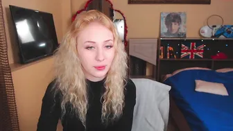 blone_babygirl big boobed bitch licks dildo