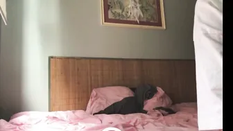 babyvuitton tasty cam girl fucks her ass furiously
