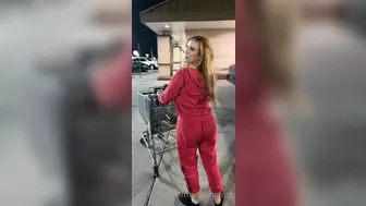 madisonmorgan crazy bitch furiously masturbating cunt