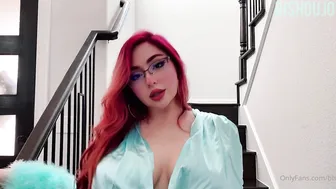 Bishoujomom Saturated brunette