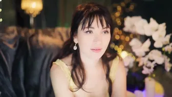 _1s___ busty slut fucks pussy in the shower