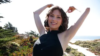 AnnaBlossom moans sweetly