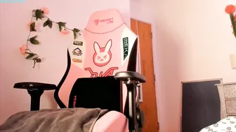 littlee33 12 april 2020