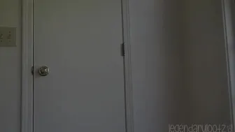 Legendarylootz expressive swell performs crazy dance