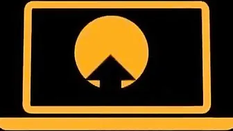 FiaMurr Openwork confused