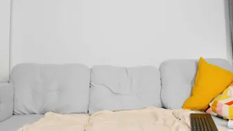 lana_sky Saturated brunette