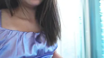 lana__banana walking