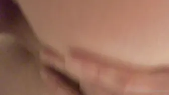 Fiona Hyacinth  girl in stockings shows juicy ass