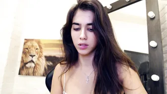 mary_dall cute babe jerks off with sex toys