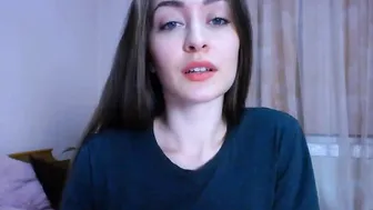 karen_blake awesome bitch seduces with beautiful forms