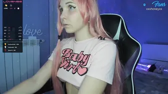 xxxhoneyxx depraved mare caresses big tits