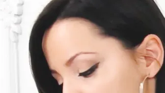 hot_little_angel Luxurious passion boasts big breasts