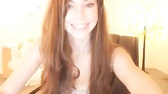 kateelife Khokhlushka poops on webcam