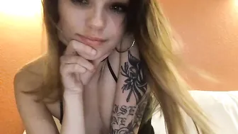 tyandaaliyah Mare in stockings mandrazz pussy
